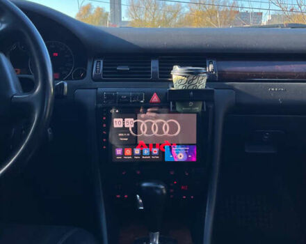 Черный Ауди А6, объемом двигателя 2.5 л и пробегом 268 тыс. км за 4000 $, фото 6 на Automoto.ua