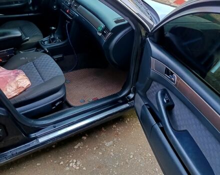 Чорний Ауді А6, об'ємом двигуна 1.8 л та пробігом 240 тис. км за 3750 $, фото 7 на Automoto.ua