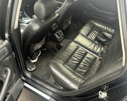 Черный Ауди А6, объемом двигателя 2.5 л и пробегом 400 тыс. км за 4000 $, фото 8 на Automoto.ua