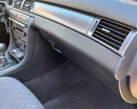 Черный Ауди А6, объемом двигателя 1.9 л и пробегом 369 тыс. км за 5510 $, фото 22 на Automoto.ua