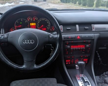 Черный Ауди А6, объемом двигателя 2.5 л и пробегом 446 тыс. км за 2250 $, фото 9 на Automoto.ua