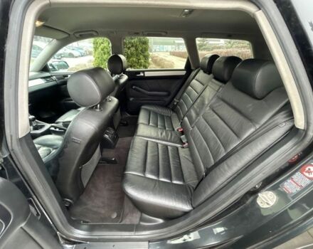 Черный Ауди А6, объемом двигателя 1.8 л и пробегом 250 тыс. км за 1700 $, фото 6 на Automoto.ua