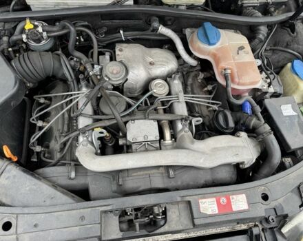 Черный Ауди А6, объемом двигателя 2.5 л и пробегом 270 тыс. км за 1500 $, фото 12 на Automoto.ua