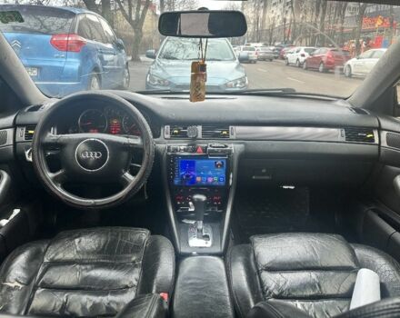 Черный Ауди А6, объемом двигателя 2.5 л и пробегом 400 тыс. км за 4000 $, фото 5 на Automoto.ua