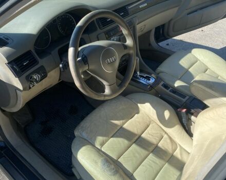 Черный Ауди А6, объемом двигателя 2.5 л и пробегом 400 тыс. км за 4000 $, фото 2 на Automoto.ua