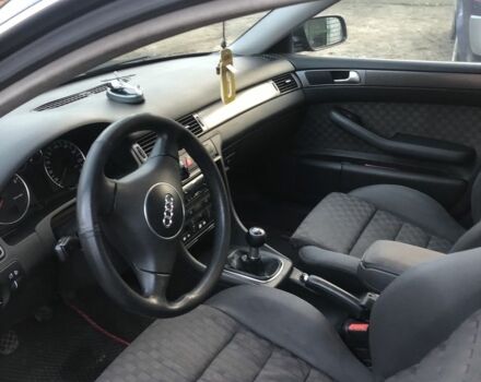 Ауді А6 2002 у Рівному на Automoto.ua Чорний Ауді А6, об'ємом двигуна 2.4 л та пробігом 225 тис. км за 4900 $, фото 5 на Automoto.ua