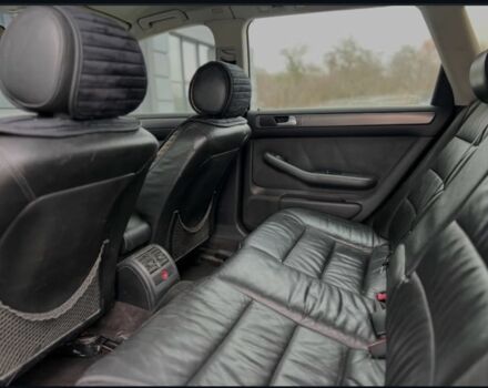 Черный Ауди А6, объемом двигателя 2.5 л и пробегом 380 тыс. км за 4200 $, фото 6 на Automoto.ua