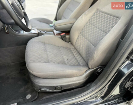 Черный Ауди А6, объемом двигателя 2.5 л и пробегом 350 тыс. км за 3200 $, фото 18 на Automoto.ua