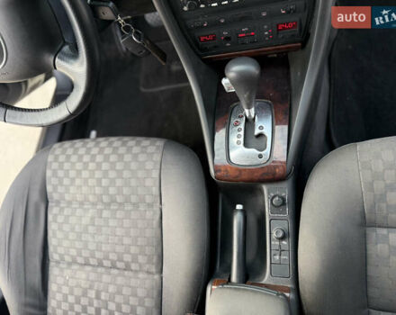 Черный Ауди А6, объемом двигателя 2.5 л и пробегом 350 тыс. км за 3200 $, фото 21 на Automoto.ua