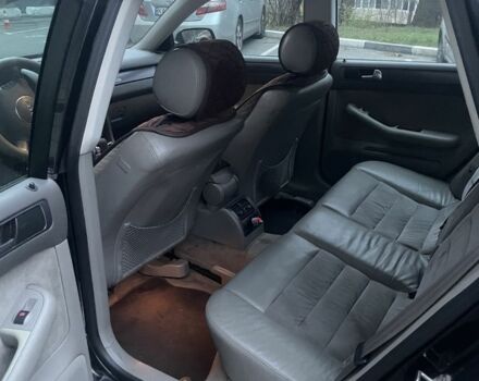 Черный Ауди А6, объемом двигателя 2.5 л и пробегом 300 тыс. км за 4100 $, фото 6 на Automoto.ua