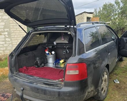 Черный Ауди А6, объемом двигателя 2 л и пробегом 450 тыс. км за 2500 $, фото 4 на Automoto.ua