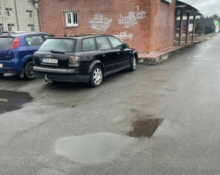 Черный Ауди А6, объемом двигателя 2.5 л и пробегом 330 тыс. км за 2500 $, фото 1 на Automoto.ua