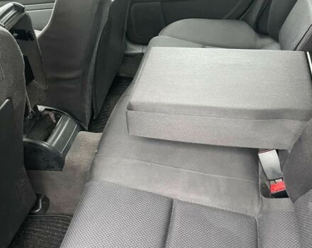 Черный Ауди А6, объемом двигателя 2.5 л и пробегом 330 тыс. км за 2500 $, фото 11 на Automoto.ua