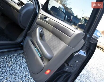 Черный Ауди А6, объемом двигателя 2.5 л и пробегом 290 тыс. км за 4800 $, фото 31 на Automoto.ua