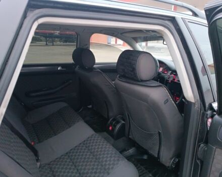 Чорний Ауді А6, об'ємом двигуна 2.5 л та пробігом 260 тис. км за 3188 $, фото 12 на Automoto.ua