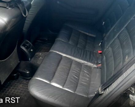 Черный Ауди А6, объемом двигателя 2.5 л и пробегом 400 тыс. км за 2800 $, фото 10 на Automoto.ua