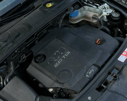 Черный Ауди А6, объемом двигателя 2 л и пробегом 350 тыс. км за 7800 $, фото 4 на Automoto.ua