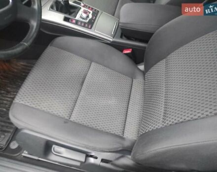 Черный Ауди А6, объемом двигателя 2 л и пробегом 243 тыс. км за 8200 $, фото 13 на Automoto.ua