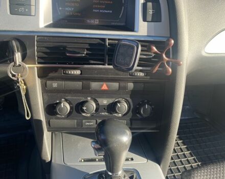 Черный Ауди А6, объемом двигателя 2 л и пробегом 305 тыс. км за 9050 $, фото 2 на Automoto.ua