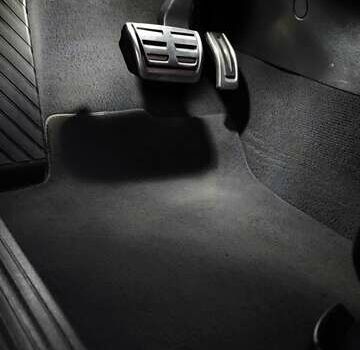 Черный Ауди А6, объемом двигателя 1.97 л и пробегом 312 тыс. км за 10999 $, фото 22 на Automoto.ua