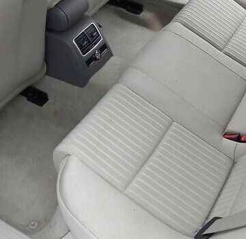 Ауді А6 2010 у Києві на Automoto.ua Чорний Ауді А6, об'ємом двигуна 1.97 л та пробігом 235 тис. км за 11900 $, фото 13 на Automoto.ua