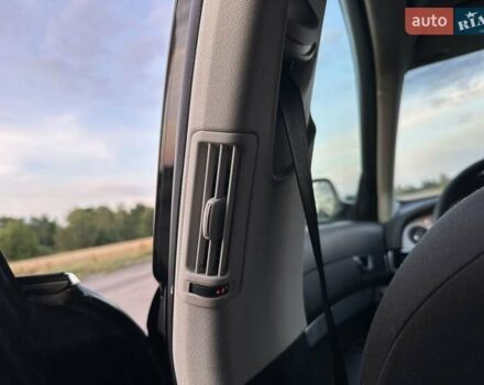 Черный Ауди А6, объемом двигателя 2 л и пробегом 321 тыс. км за 11800 $, фото 9 на Automoto.ua