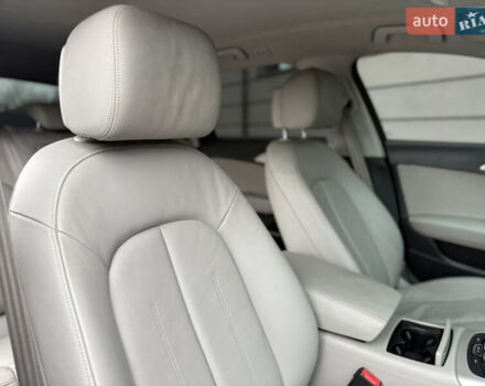 Черный Ауди А6, объемом двигателя 3 л и пробегом 300 тыс. км за 16850 $, фото 89 на Automoto.ua