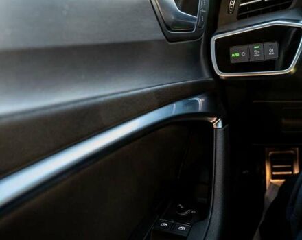 Черный Ауди А6, объемом двигателя 1.98 л и пробегом 69 тыс. км за 55500 $, фото 27 на Automoto.ua