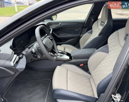 Чорний Ауді А6, об'ємом двигуна 3 л та пробігом 5 тис. км за 109000 $, фото 4 на Automoto.ua