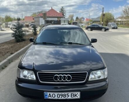 Черный Ауди А6, объемом двигателя 2.8 л и пробегом 300 тыс. км за 1250 $, фото 1 на Automoto.ua