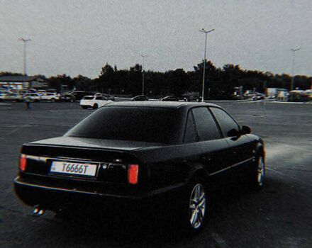 Черный Ауди А6, объемом двигателя 2.5 л и пробегом 350 тыс. км за 3750 $, фото 1 на Automoto.ua