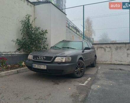 Черный Ауди А6, объемом двигателя 2.5 л и пробегом 700 тыс. км за 4200 $, фото 1 на Automoto.ua