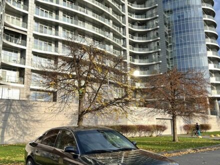 Чорний Ауді А6, об'ємом двигуна 1.8 л та пробігом 400 тис. км за 4600 $, фото 1 на Automoto.ua