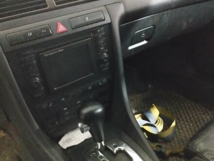 Чорний Ауді А6, об'ємом двигуна 2.5 л та пробігом 375 тис. км за 1800 $, фото 1 на Automoto.ua