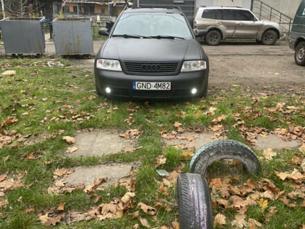 Черный Ауди А6, объемом двигателя 2.5 л и пробегом 536 тыс. км за 3100 $, фото 1 на Automoto.ua