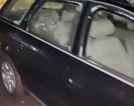 Черный Ауди А6, объемом двигателя 1.9 л и пробегом 271 тыс. км за 2500 $, фото 1 на Automoto.ua