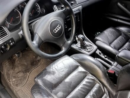 Чорний Ауді А6, об'ємом двигуна 2.5 л та пробігом 380 тис. км за 3200 $, фото 1 на Automoto.ua