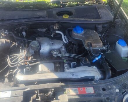 Чорний Ауді А6, об'ємом двигуна 2.5 л та пробігом 352 тис. км за 1806 $, фото 1 на Automoto.ua