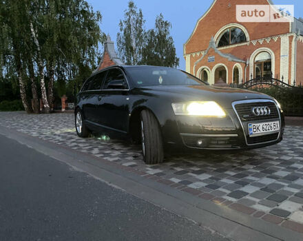 Черный Ауди А6, объемом двигателя 2.7 л и пробегом 294 тыс. км за 10000 $, фото 1 на Automoto.ua
