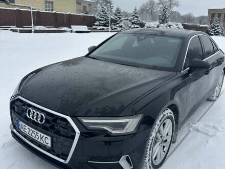 Ауді А6 2024 у Кам'янське (Дніпродзержинськ) на Automoto.ua Чорний Ауді А6, об'ємом двигуна 1.97 л та пробігом 9 тис. км за 55000 $, фото 1 на Automoto.ua