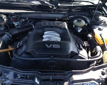 Фиолетовый Ауди А6, объемом двигателя 2.8 л и пробегом 372 тыс. км за 2600 $, фото 5 на Automoto.ua