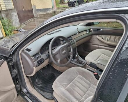 Фиолетовый Ауди А6, объемом двигателя 2.5 л и пробегом 360 тыс. км за 3600 $, фото 3 на Automoto.ua