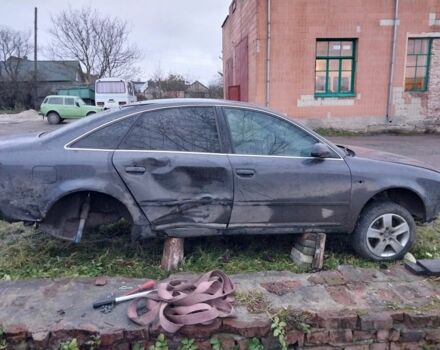 Фиолетовый Ауди А6, объемом двигателя 2.5 л и пробегом 500 тыс. км за 1500 $, фото 5 на Automoto.ua