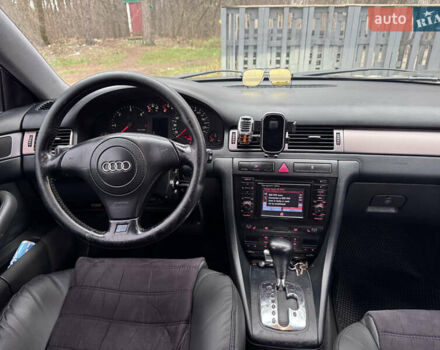 Фиолетовый Ауди А6, объемом двигателя 2.5 л и пробегом 455 тыс. км за 4200 $, фото 10 на Automoto.ua