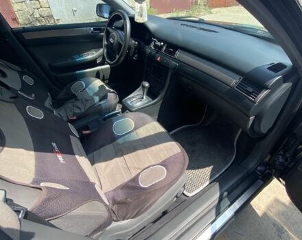 Фиолетовый Ауди А6, объемом двигателя 2.5 л и пробегом 317 тыс. км за 3300 $, фото 7 на Automoto.ua