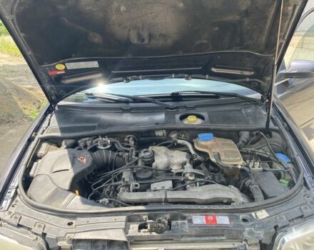 Фиолетовый Ауди А6, объемом двигателя 2.5 л и пробегом 317 тыс. км за 3300 $, фото 21 на Automoto.ua