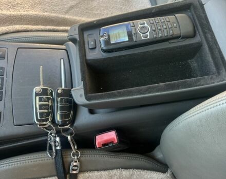 Фиолетовый Ауди А6, объемом двигателя 3 л и пробегом 340 тыс. км за 3900 $, фото 14 на Automoto.ua