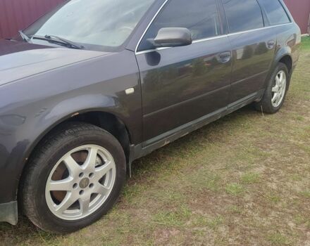 Фиолетовый Ауди А6, объемом двигателя 2 л и пробегом 370 тыс. км за 3500 $, фото 1 на Automoto.ua