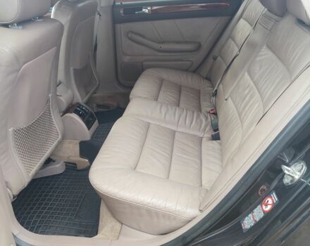 Фиолетовый Ауди А6, объемом двигателя 2 л и пробегом 370 тыс. км за 3500 $, фото 5 на Automoto.ua