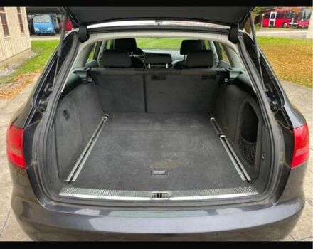 Фиолетовый Ауди А6, объемом двигателя 2.7 л и пробегом 288 тыс. км за 3899 $, фото 11 на Automoto.ua